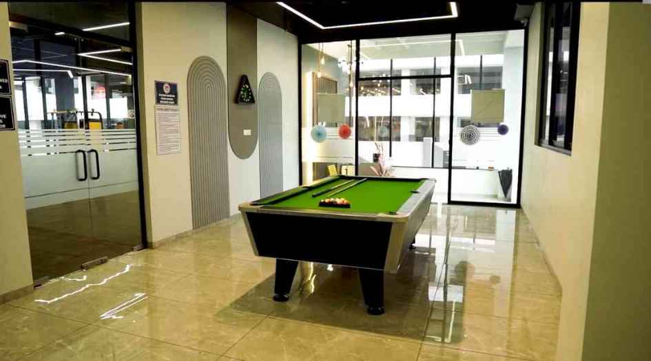 Newa-Bhakti-Park-Amenities-Snooker-Table